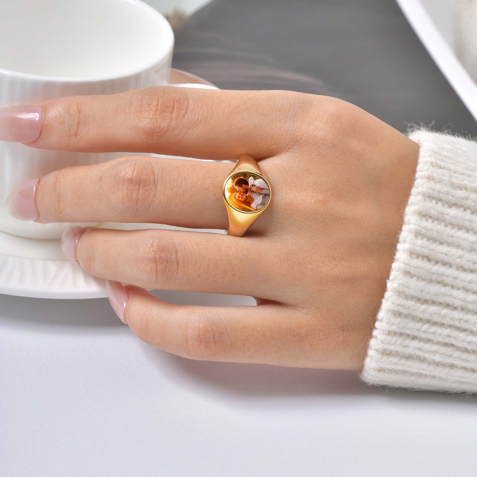 แหวนสลักรูปภาพส่วนตัวสำหรับผู้ - Women Accessories Logo บทวิจารณ์และราคา